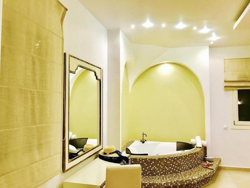 Queen Boutique Suites Mykonos Town Luaran gambar