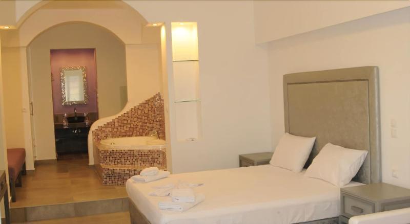 Queen Boutique Suites Mykonos Town Luaran gambar