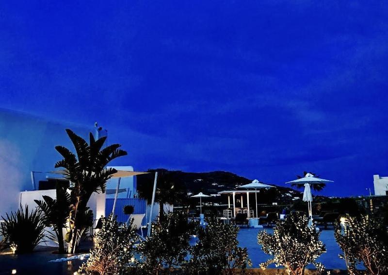 Queen Boutique Suites Mykonos Town Luaran gambar